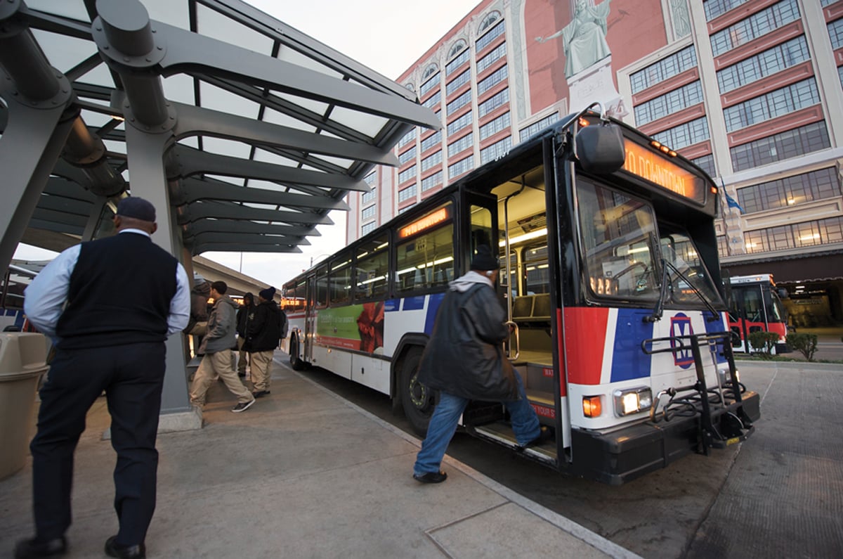 MetroBus Will Transport Customers to Five Downtown and East St. Louis MetroLink Stations This ...