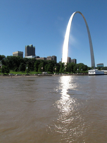 Riverboat Tour 02