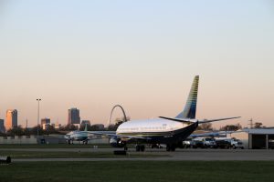 New Runway First 737 Flight (14)