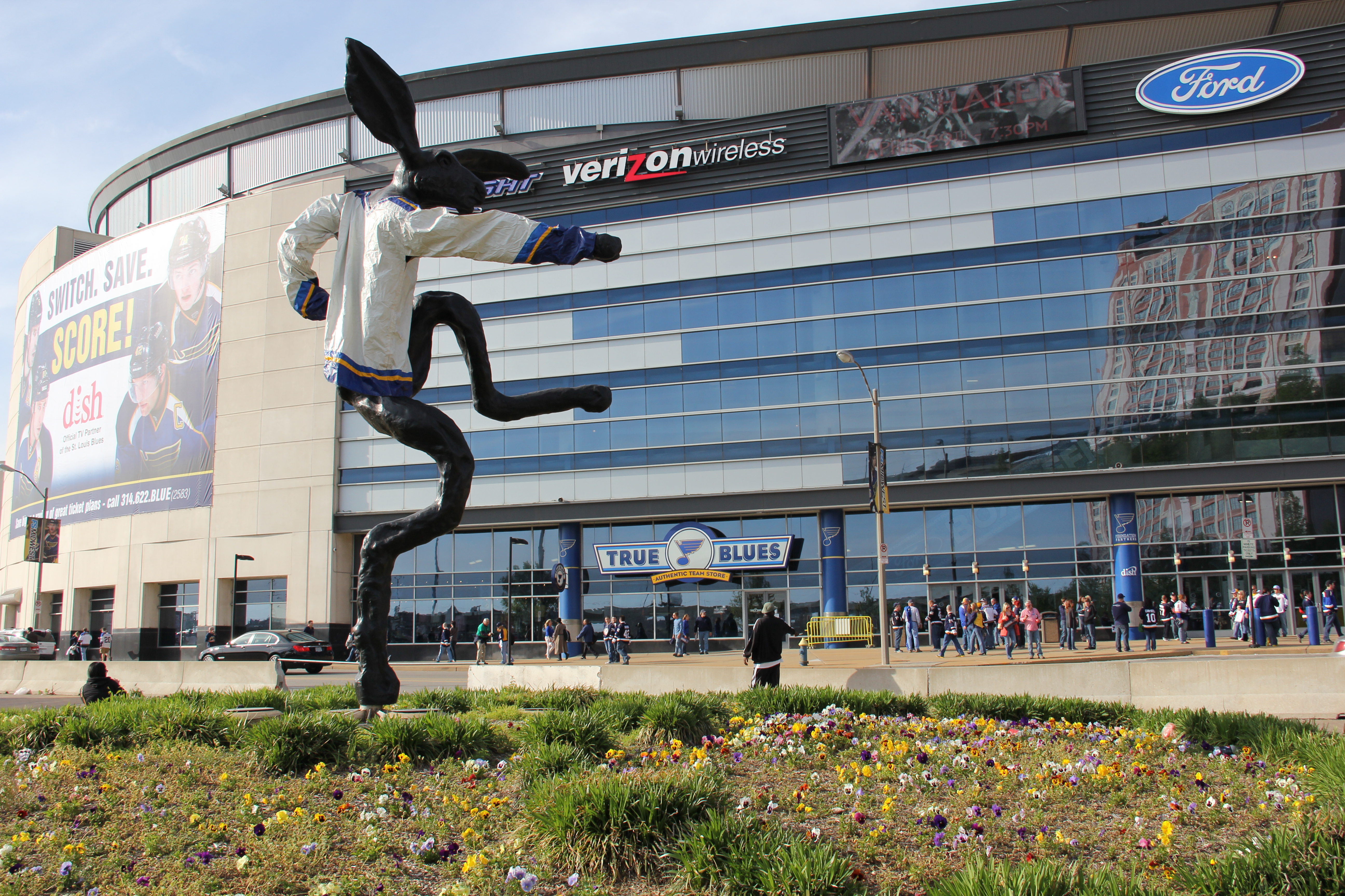 Take Metro to the St. Louis Blues Home Opener Tonight Metro Transit