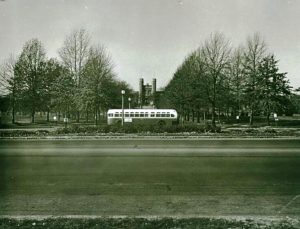 Historical Bus Photo Near Washington University in St. Louis