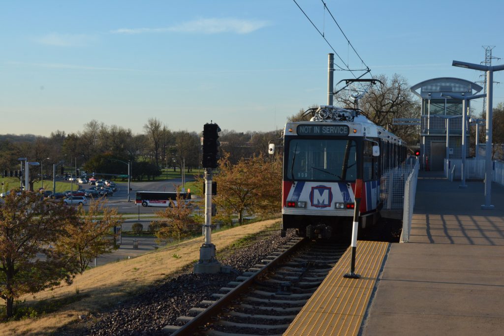 MetroLink train at the Shrewsbury station