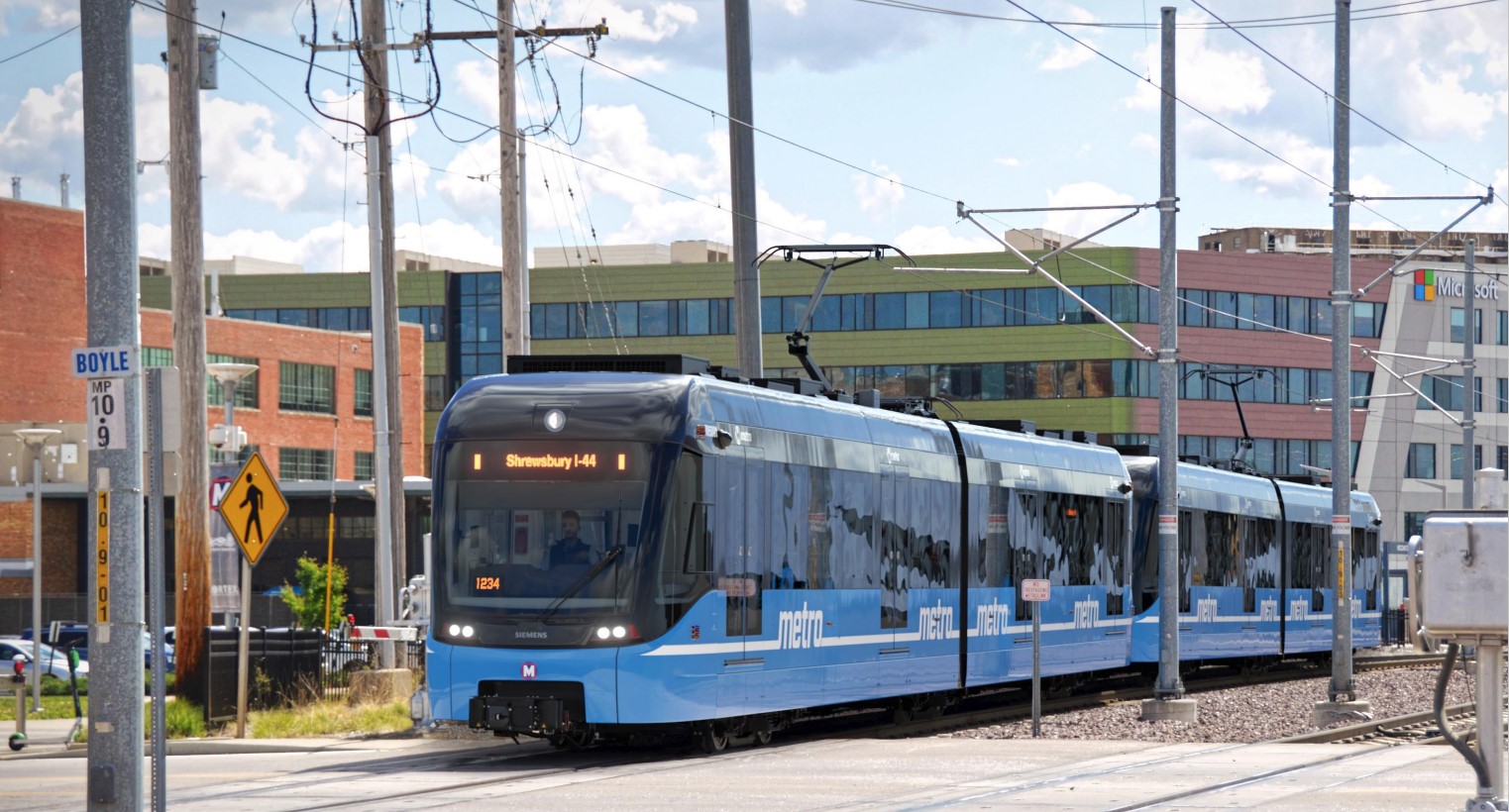 Rendering of new MetroLink LRV